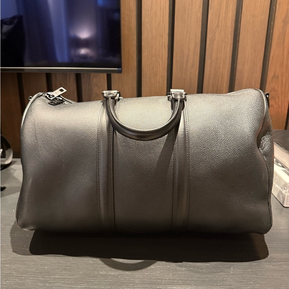 Louis Vuitton Keepall Bandoulière 45 – Aerogram Black Leather - Picture 2 of 11